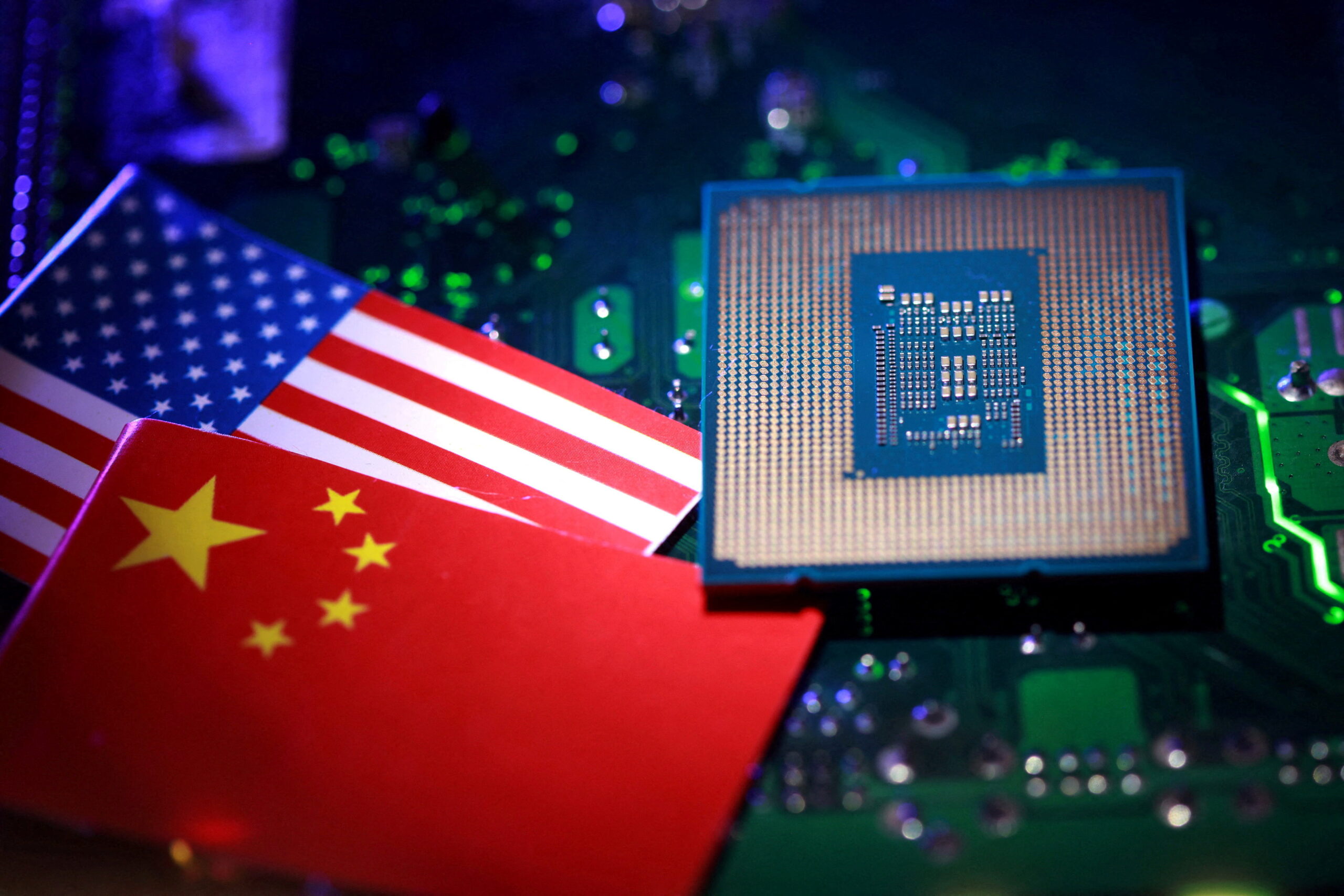 U.S.–China Scientific Collaboration at a Crossroads: Navigating Strategic Engagement in the Era of Scientific Nationalism