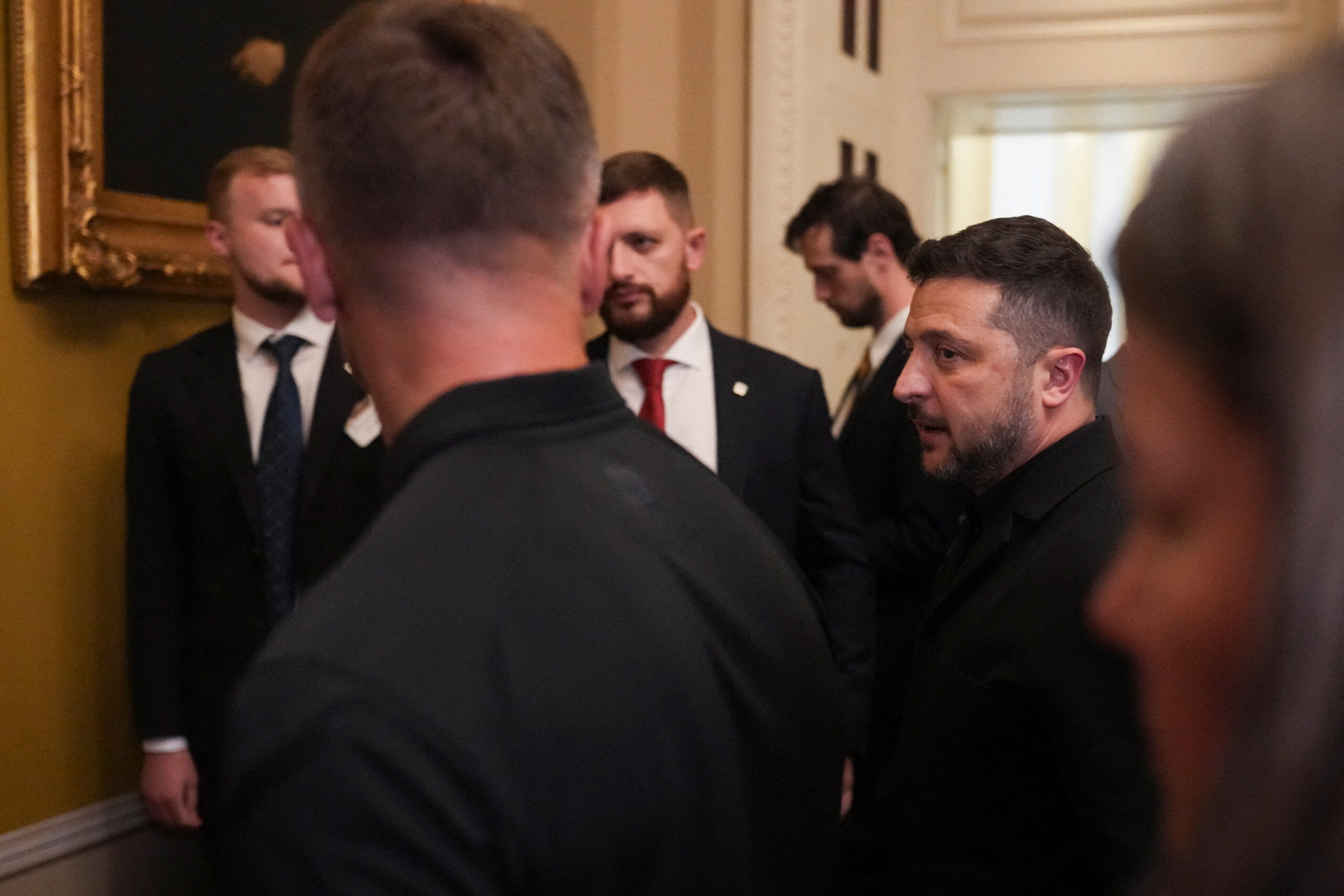 Zelenskyy’s Warmer Ties With Trump Have Yet to Yield New Weapons