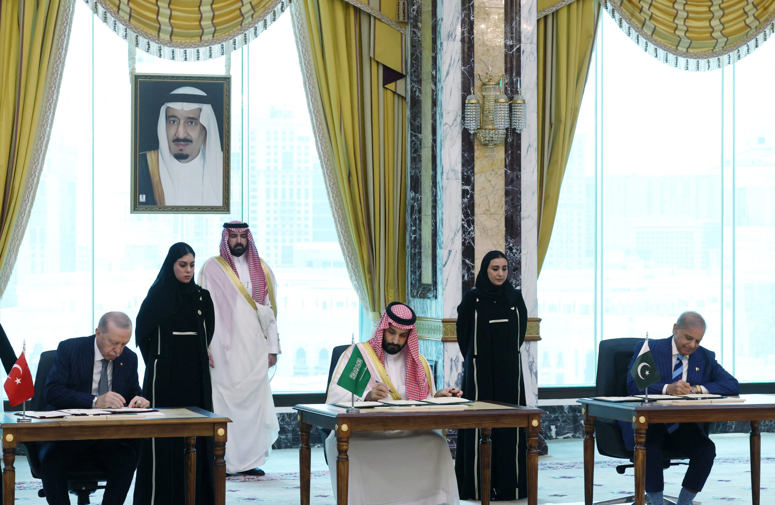 A Post-US Regional Order? The Shifting Security Architecture in MENA Amid the Iran War